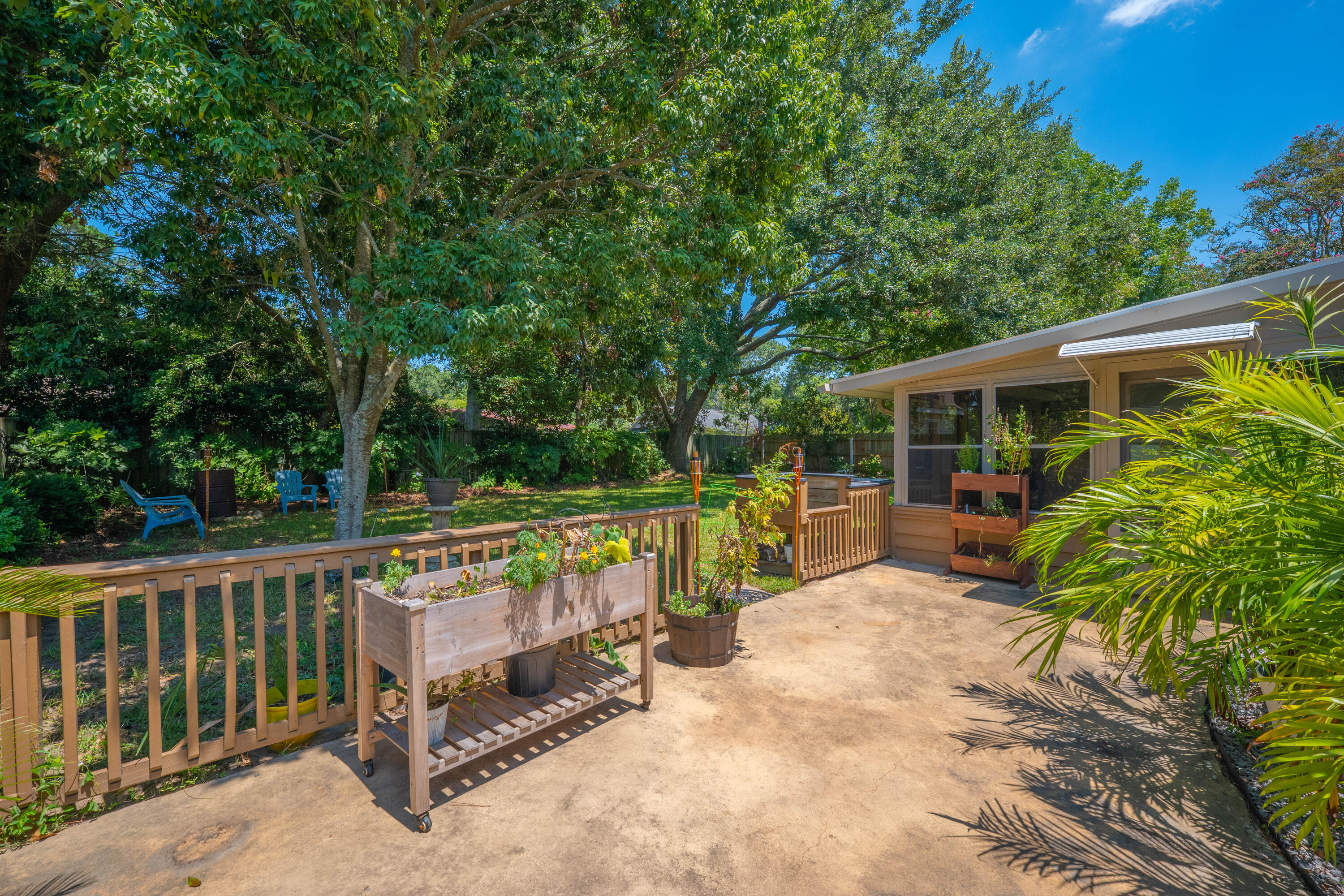 812 Farnham Road Charleston, SC 29412 - Photo 23 of 42 91A38598-D3EC-4168-AF52-7D34D27EB837