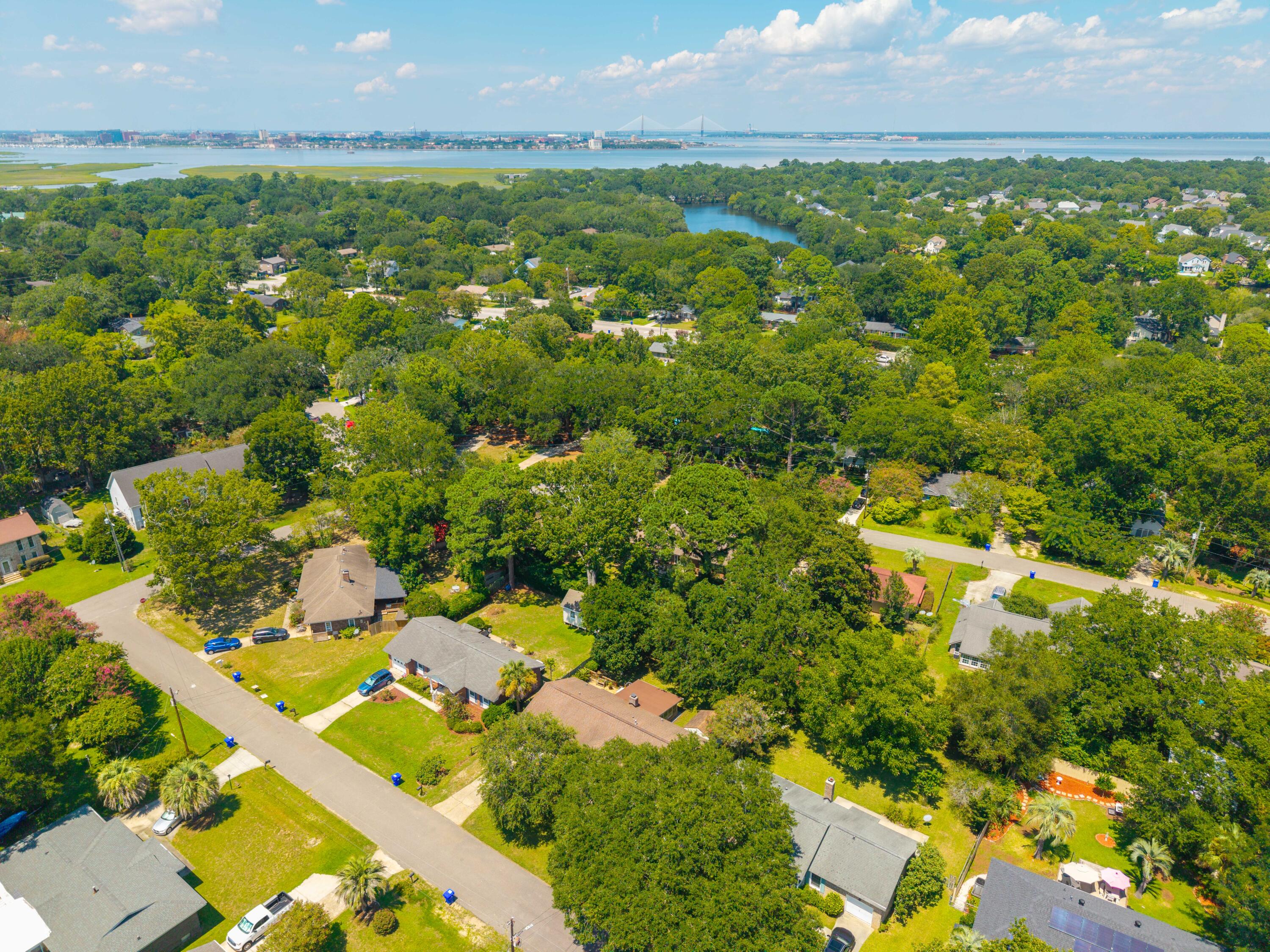 812 Farnham Road Charleston, SC 29412 - Photo 35 of 42 CD771BF3-C675-4FAE-8181-BD30FC2FAF80