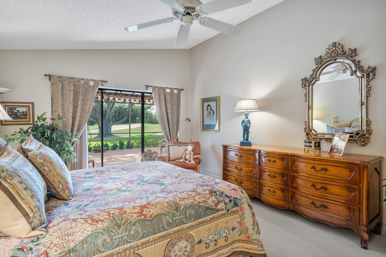 11150 Cloverleaf Circle Boca Raton, FL 33428 - Photo 16 of 36 018-11150CloverleafCircle-BocaRaton-FL-3