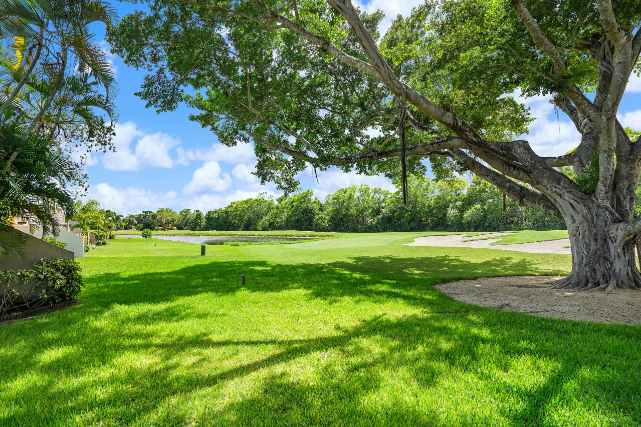11150 Cloverleaf Circle Boca Raton, FL 33428 - Photo 25 of 36 028-11150CloverleafCircle-BocaRaton-FL-3
