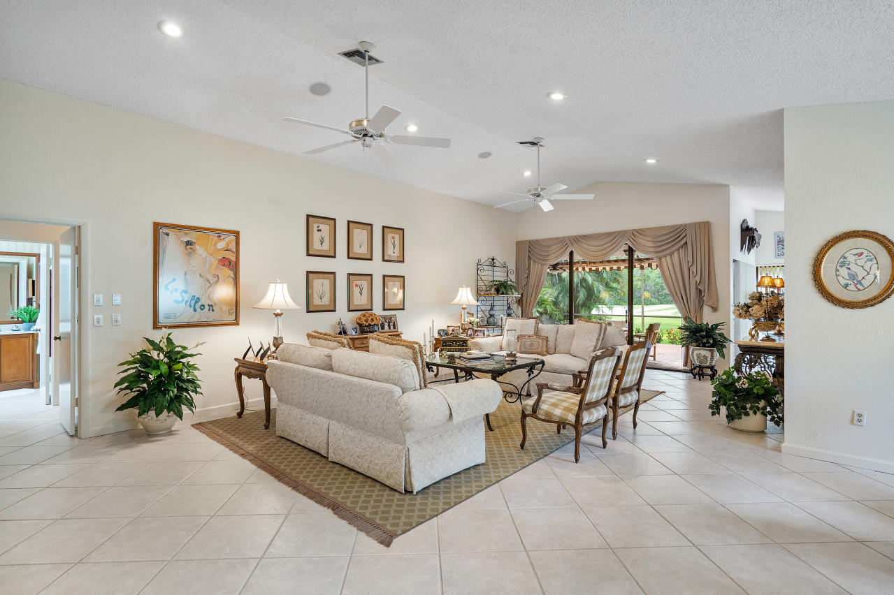 11150 Cloverleaf Circle Boca Raton, FL 33428 - Photo 7 of 36 Upgraded tile laid on diagonal