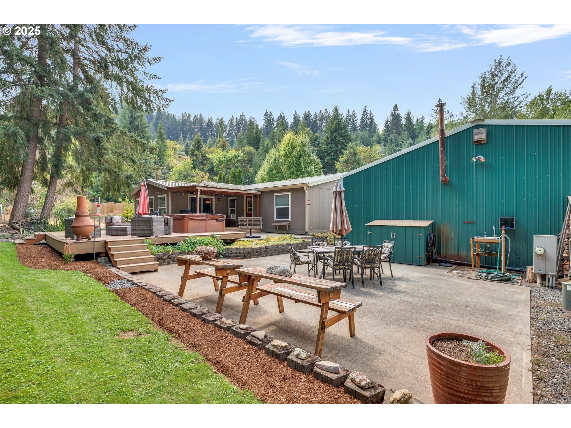 4700 Neal Creek Road Hood River, OR 97031 - Photo 28 of 41 Gallery Image 28