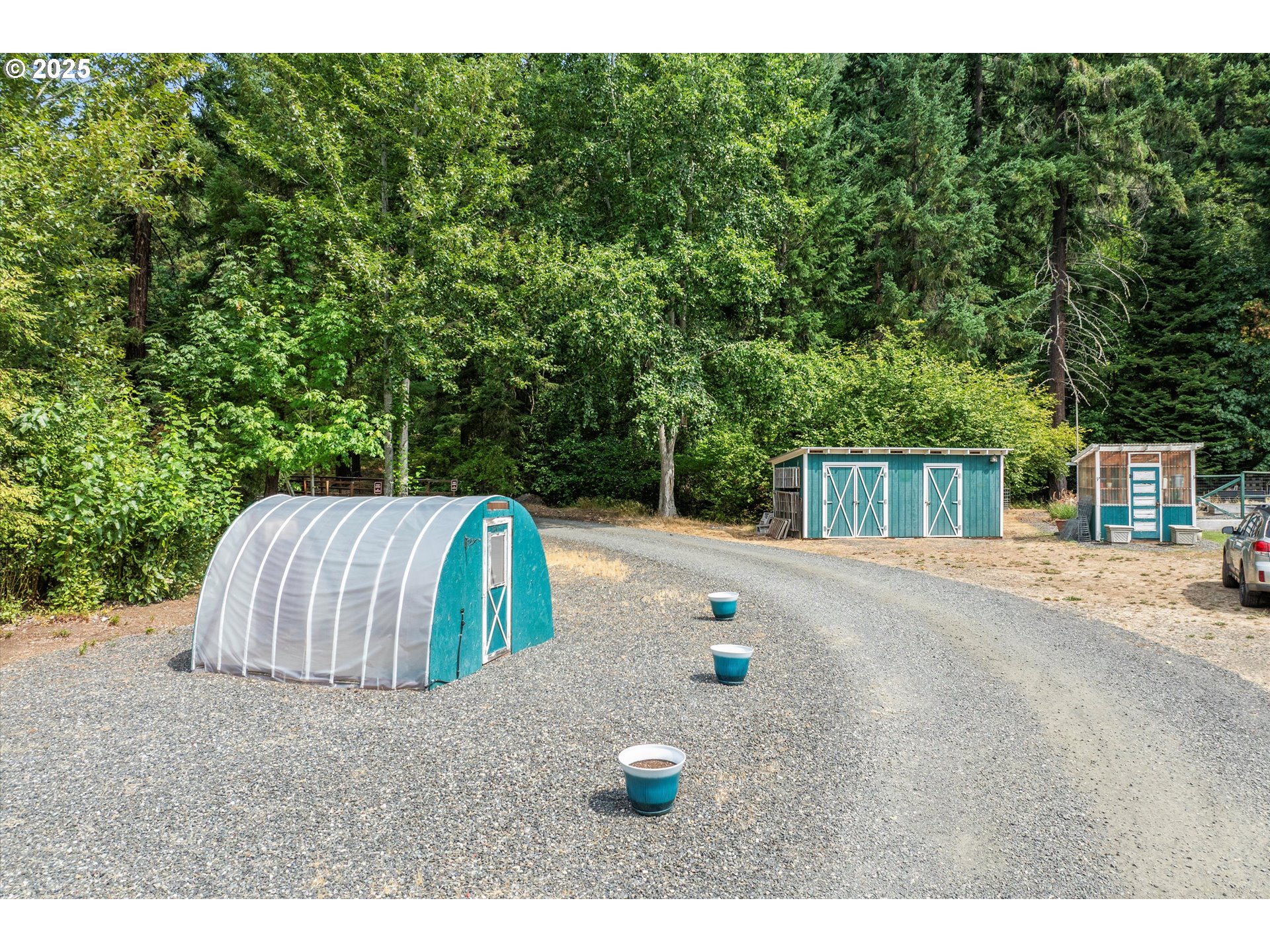 4700 Neal Creek Road Hood River, OR 97031 - Photo 34 of 41 Gallery Image 34