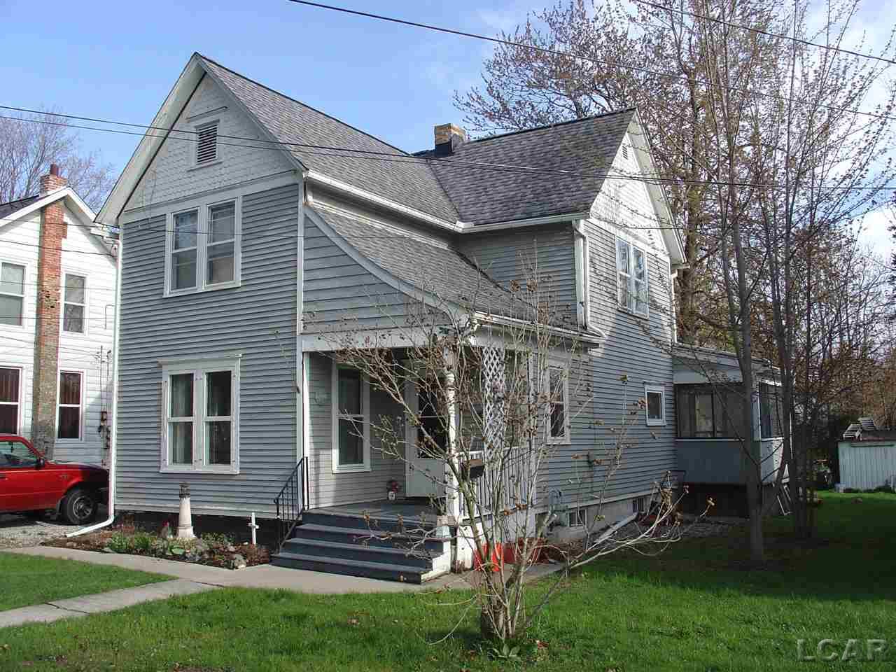 740 West Michigan Street Clinton, MI 49236 - Photo 1 of 10