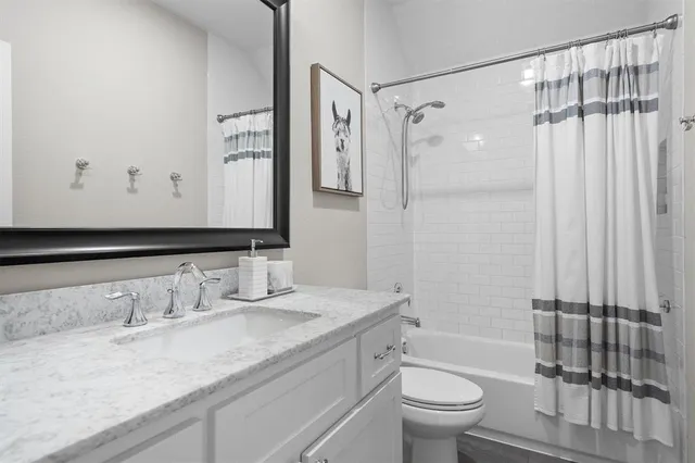 $750,000 | 11459 Misty Ridge Drive, Flower Mound, TX 76262