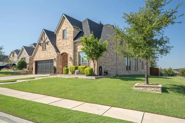 $750,000 | 11459 Misty Ridge Drive, Flower Mound, TX 76262