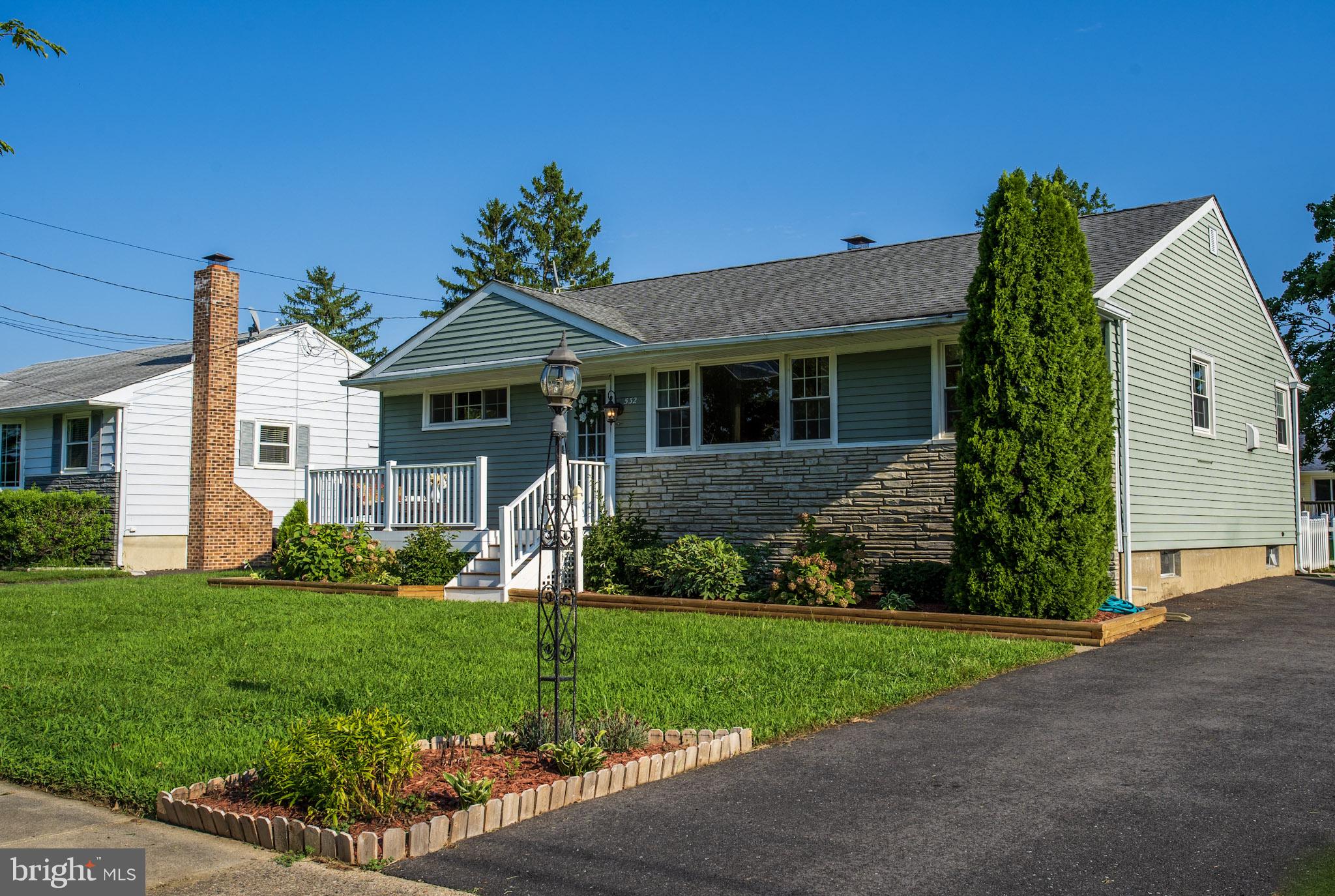 532 River Drive Riverside, NJ 08075 - Photo 3 of 26
