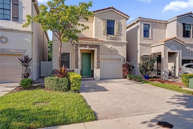 $745,000 | 650 Northeast 193rd Terrace, Miami, FL 33179