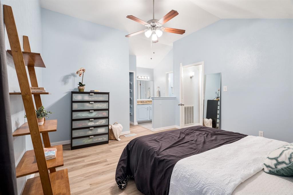 2960 Harbinger Lane Dallas, TX 75287 - Photo 17 of 26