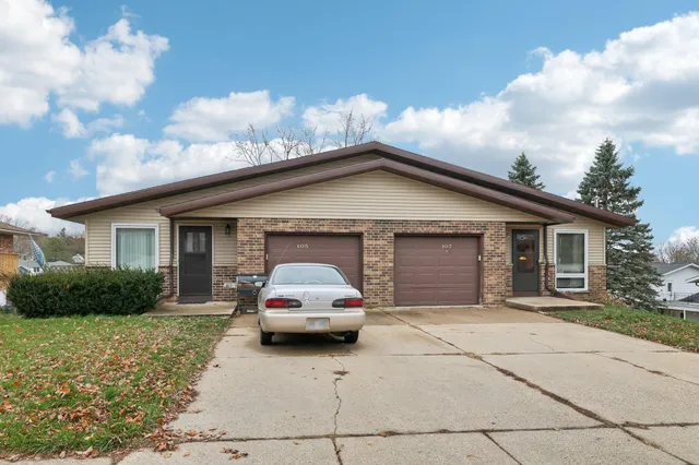 $445,000 | 105-107 West Garfield Street, Mount Horeb, WI 53572