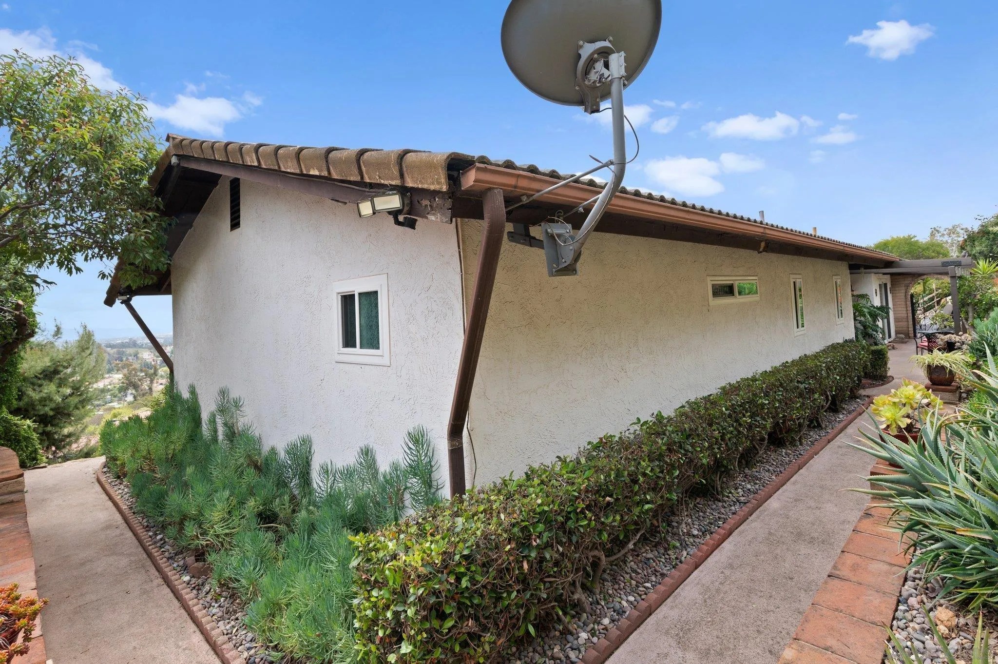 2189 Rockhoff Road Escondido, CA 92026 - Photo 47 of 60 a front view of a house with a yard