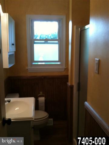 41 Ridgeway Drive York, PA 17404 - Photo 3 of 13 Gallery Image 3