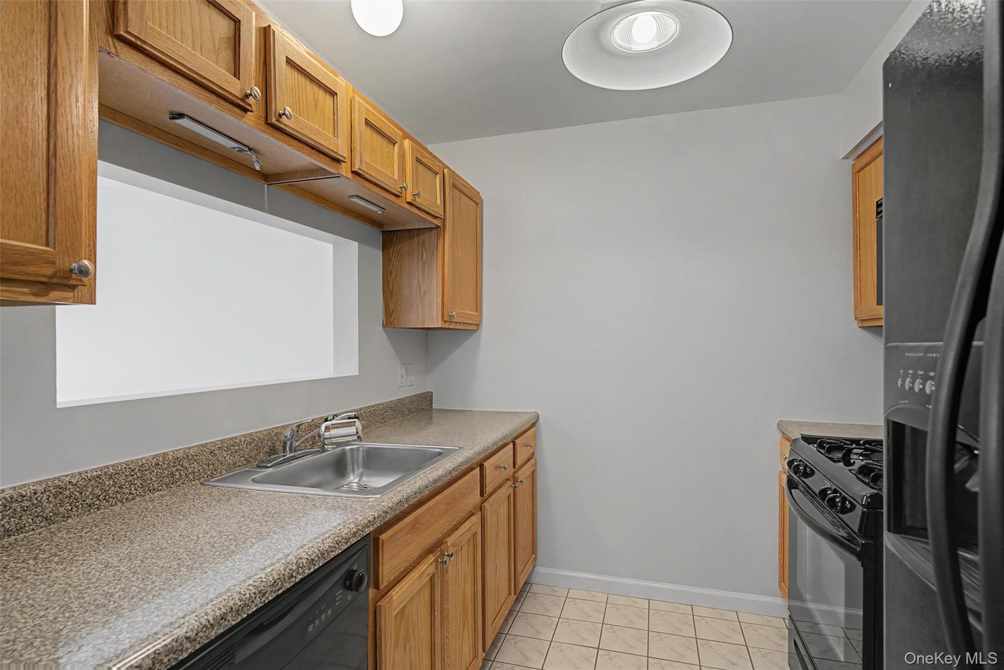 261 Ruth Court Middletown, NY 10940 - Photo 10 of 23