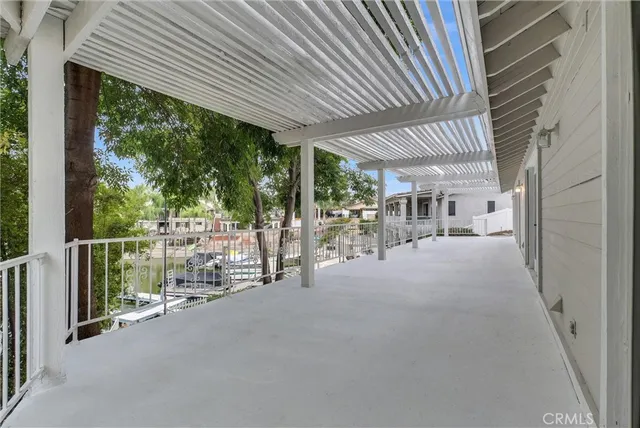 $1,100,000 | 30279 Clear Water Drive, Canyon Lake, CA 92587