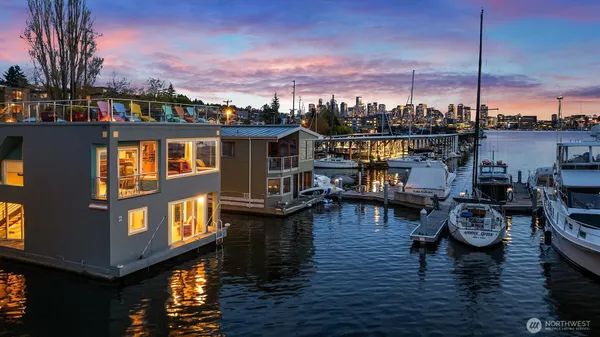 $4,250,000 | 10 East Roanoke Street, Unit 2, Seattle, WA 98102