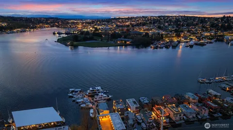 $4,250,000 | 10 East Roanoke Street, Unit 2, Seattle, WA 98102