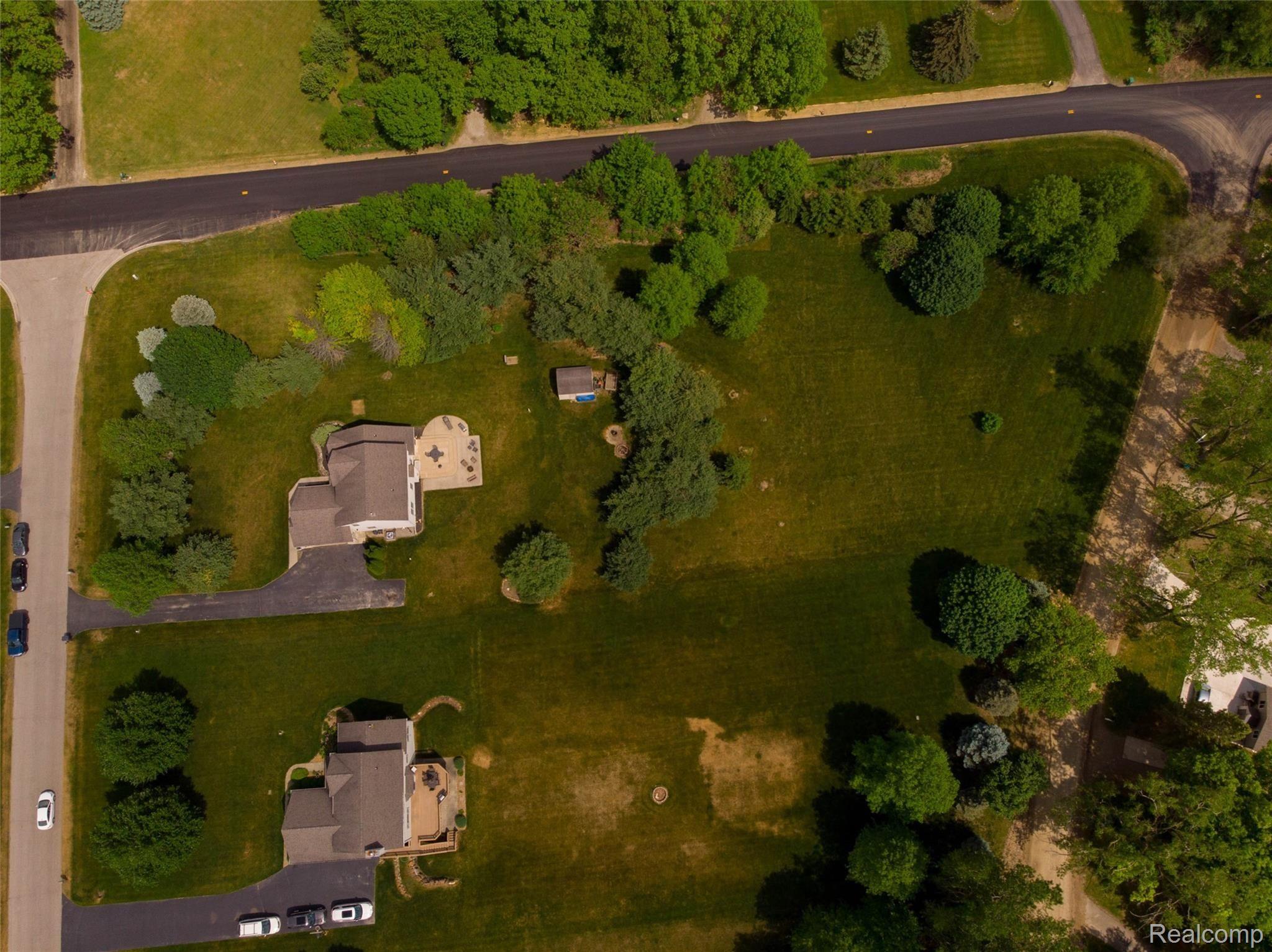 2501 Clivedon Road Howell, MI 48843 - Photo 74 of 74 DJI_0140.jpg