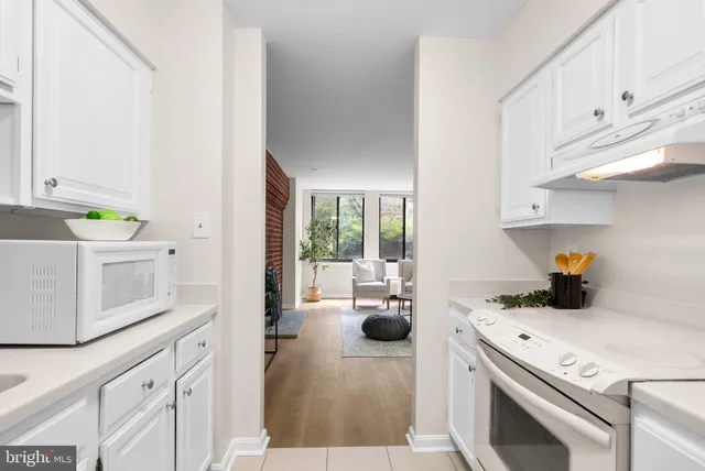 $350,000 | 1318 22nd Street Northwest, Unit 101, Washington, DC 20037