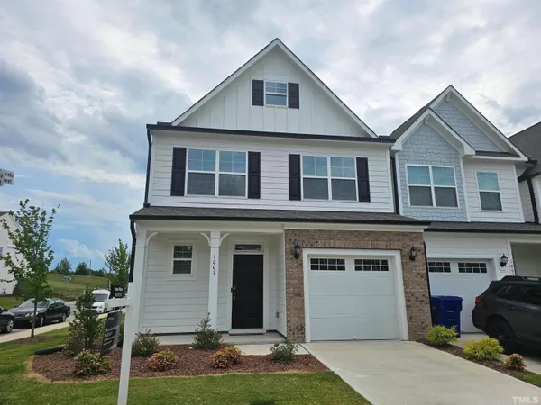 $2,250 | 1001 Heartstone Way, Durham, NC 27713