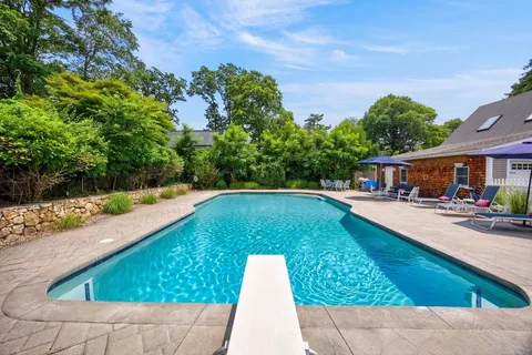 $1,675,000 | 39 Ryder Lane, Marion, MA 02738