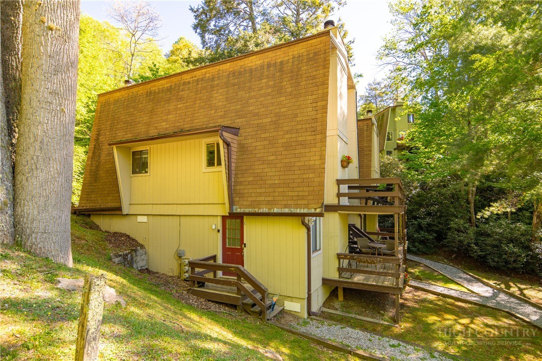 40 Hemlock Hill Road, Unit A Banner Elk, NC 28604 - Photo 3 of 19