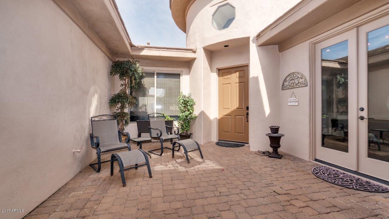 4576 South Ranger Trail Gilbert, AZ 85297 - Photo 6 of 65 4576 S Ranger Trl-5
