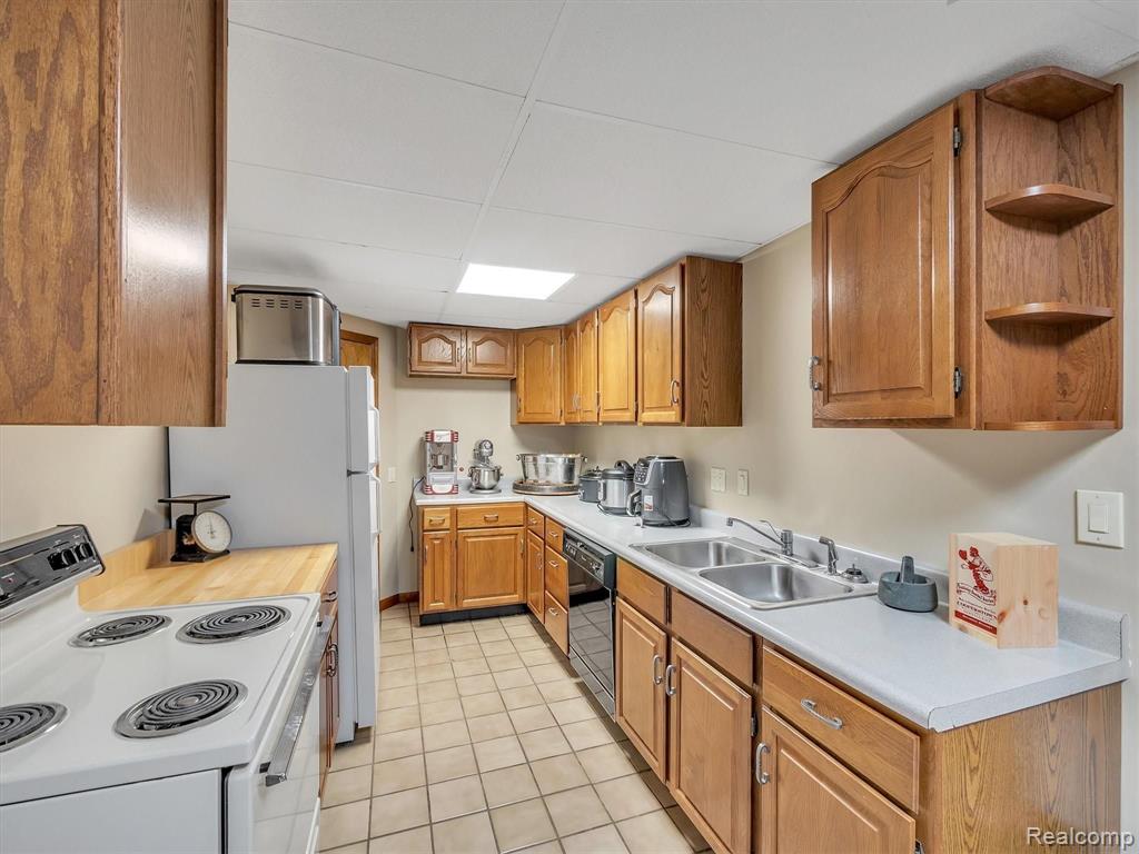 3400 Beattie Road Howell, MI 48843 - Photo 38 of 63