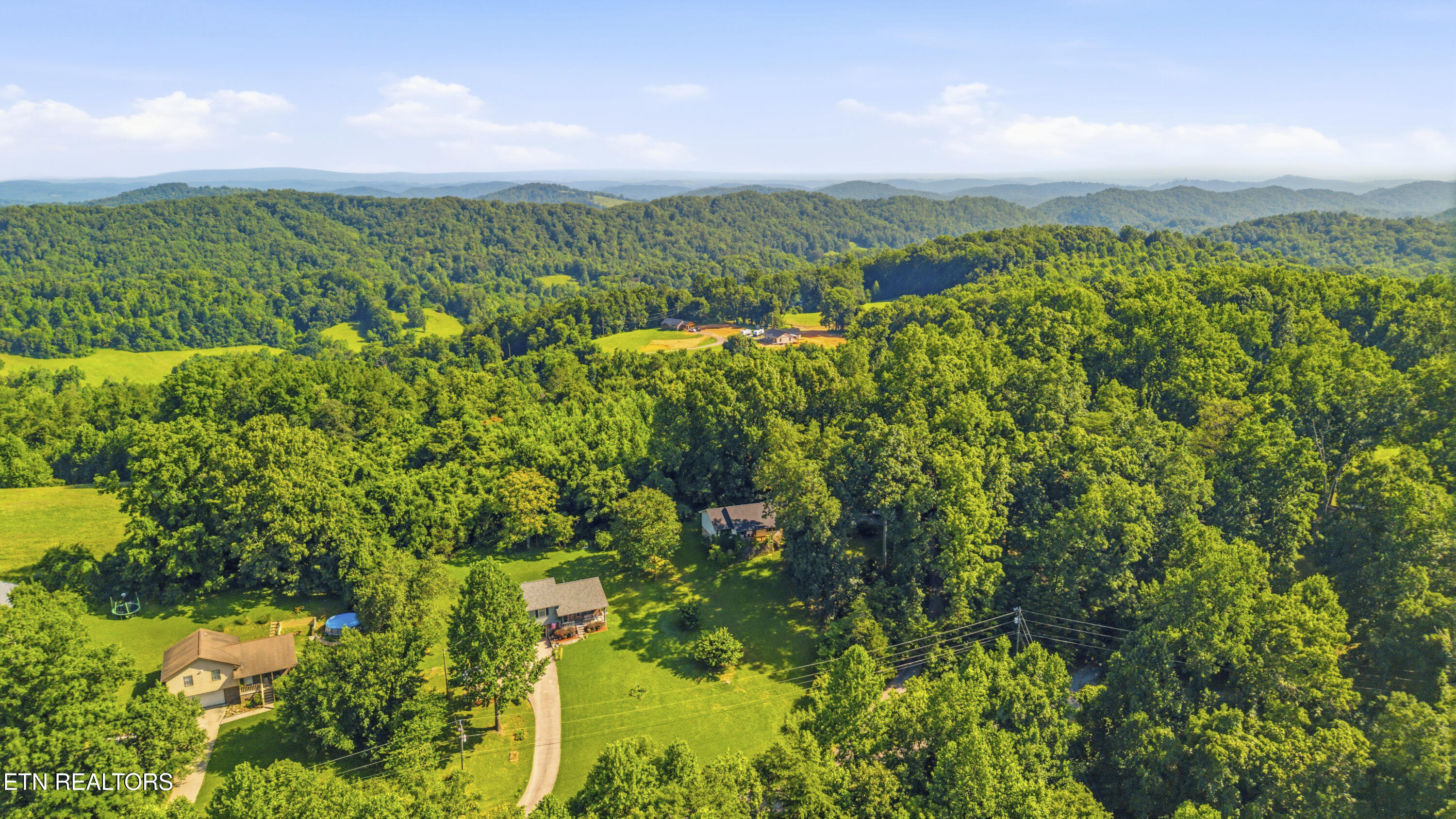 205 Booker Road Maynardville, TN 37807 - Photo 7 of 24 DJI_20260703101622_0260_D