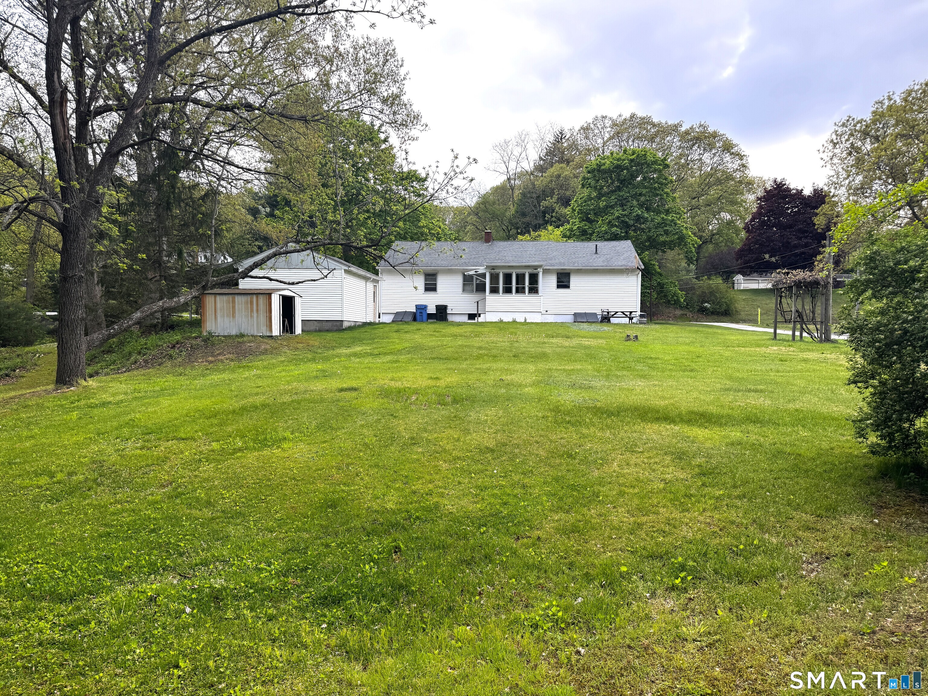 95 Baltic Road Norwich, CT 06360 - Photo 3 of 20