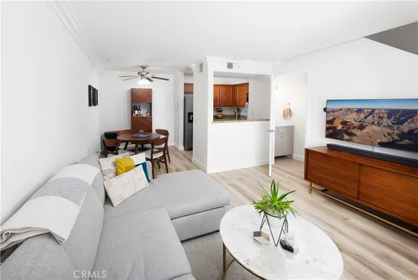 $535,000 | 355 North Maple Street, Unit 203, Burbank, CA 91505