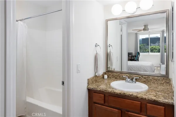$535,000 | 355 North Maple Street, Unit 203, Burbank, CA 91505