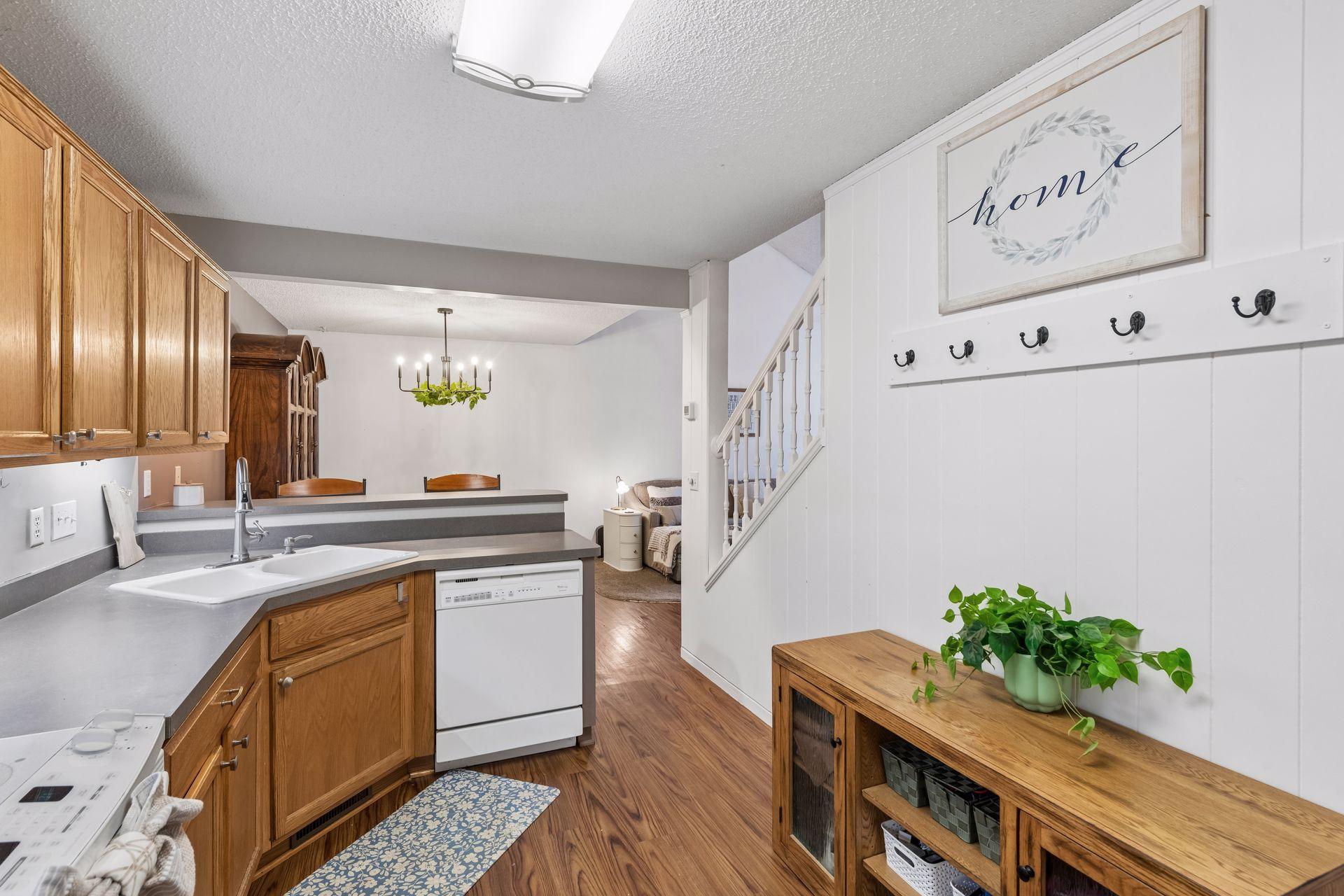 8887 Partridge Road St. Bonifacius, MN 55375 - Photo 12 of 33