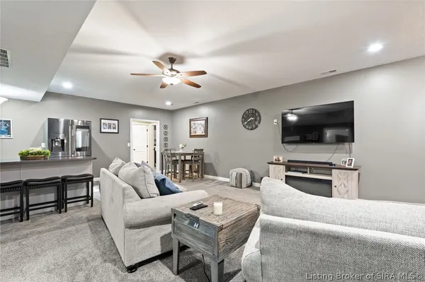 $639,900 | 6211 Cypress Cove, Georgetown, IN 47122