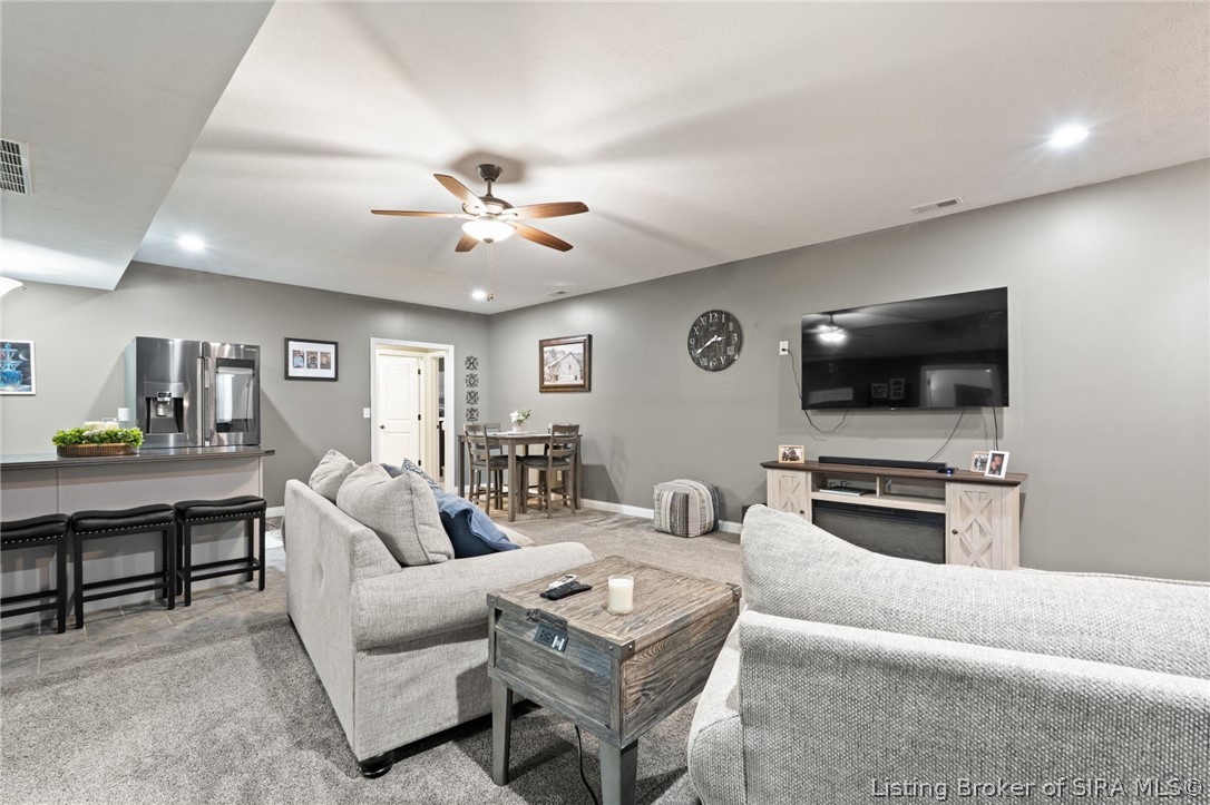 6211 Cypress Cove Georgetown, IN 47122 - Photo 54 of 64