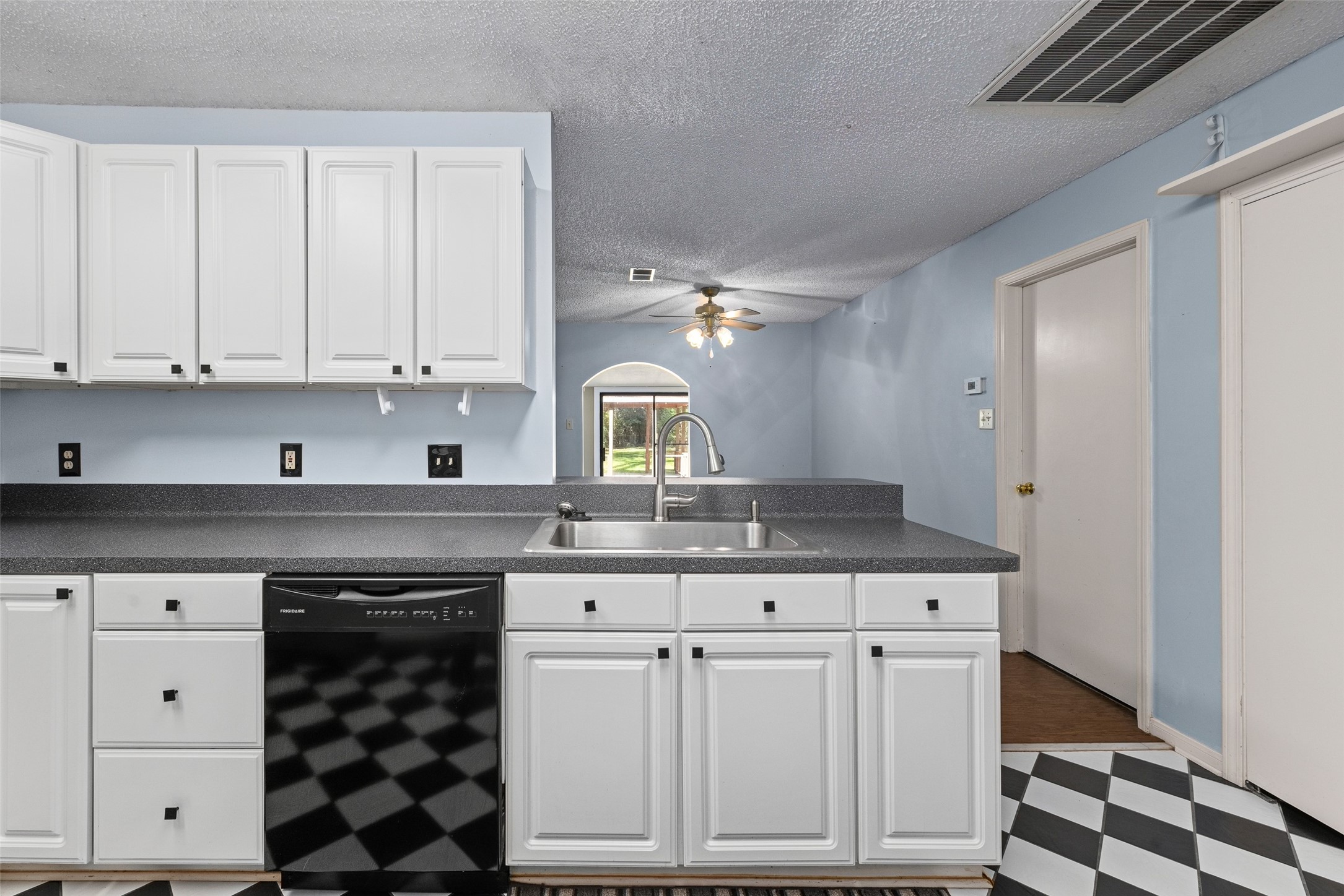 37 Spreading Oak Trinity, TX 75862 - Photo 43 of 50