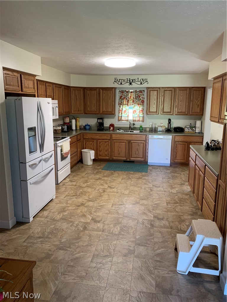 1504 Chapel Road Jefferson, OH 44047 - Photo 6 of 20 Gallery Image 6