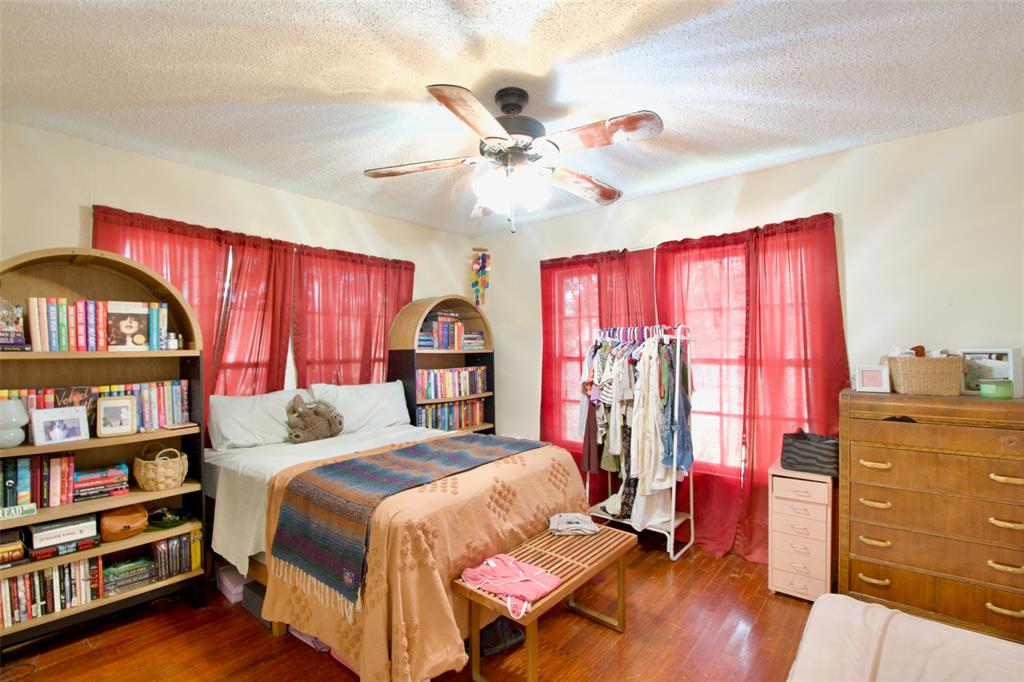 2224 Live Oak Avenue Waco, TX 76708 - Photo 10 of 19