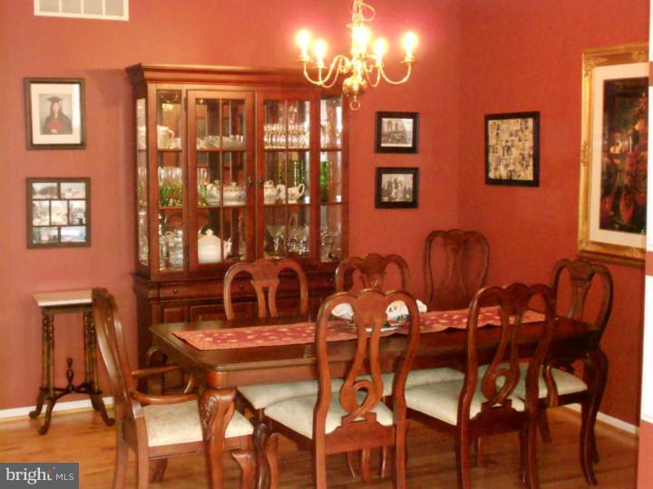 114 Brandywine Road Malvern, PA 19355 - Photo 6 of 24 Gallery Image 6