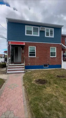 $3,300 | 19703 120th Avenue | St. Albans