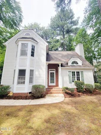 $2,495 | 5325 Fairmead Circle, Raleigh, NC 27613