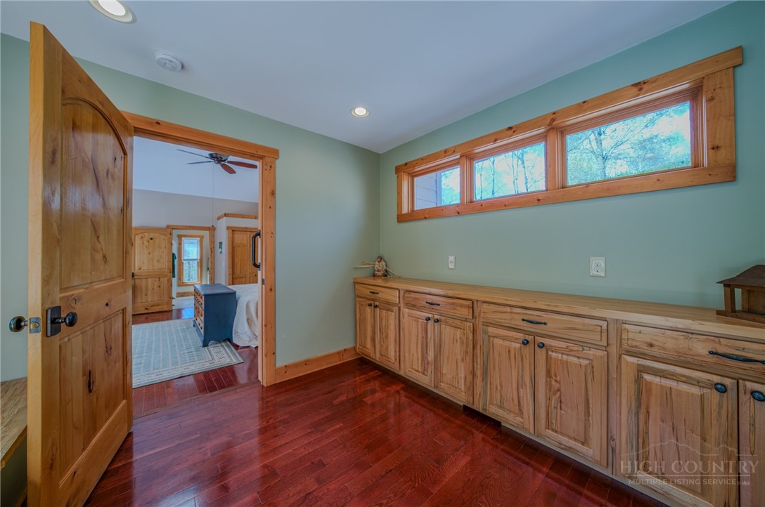 426 Cook Town Road Bakersville, NC 28705 - Photo 27 of 50