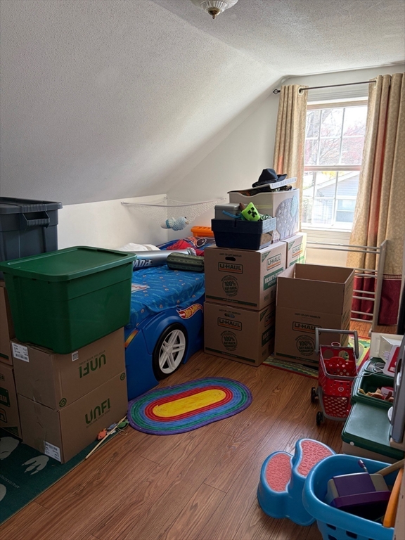 112 Marlboro Road Southborough, MA 01772 - Photo 15 of 16