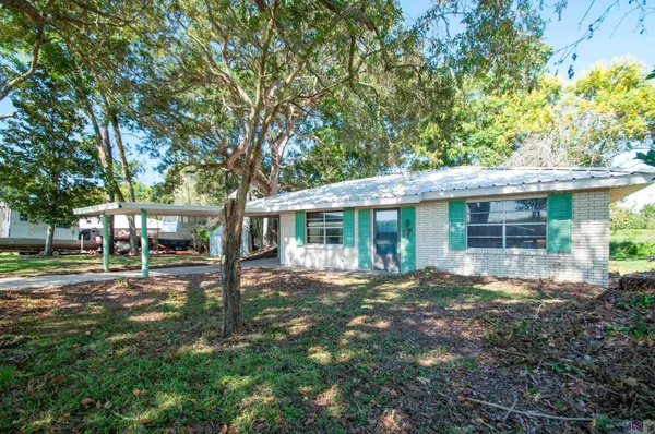 $165,000 | 4704 Highway 182, Patterson, LA 70392