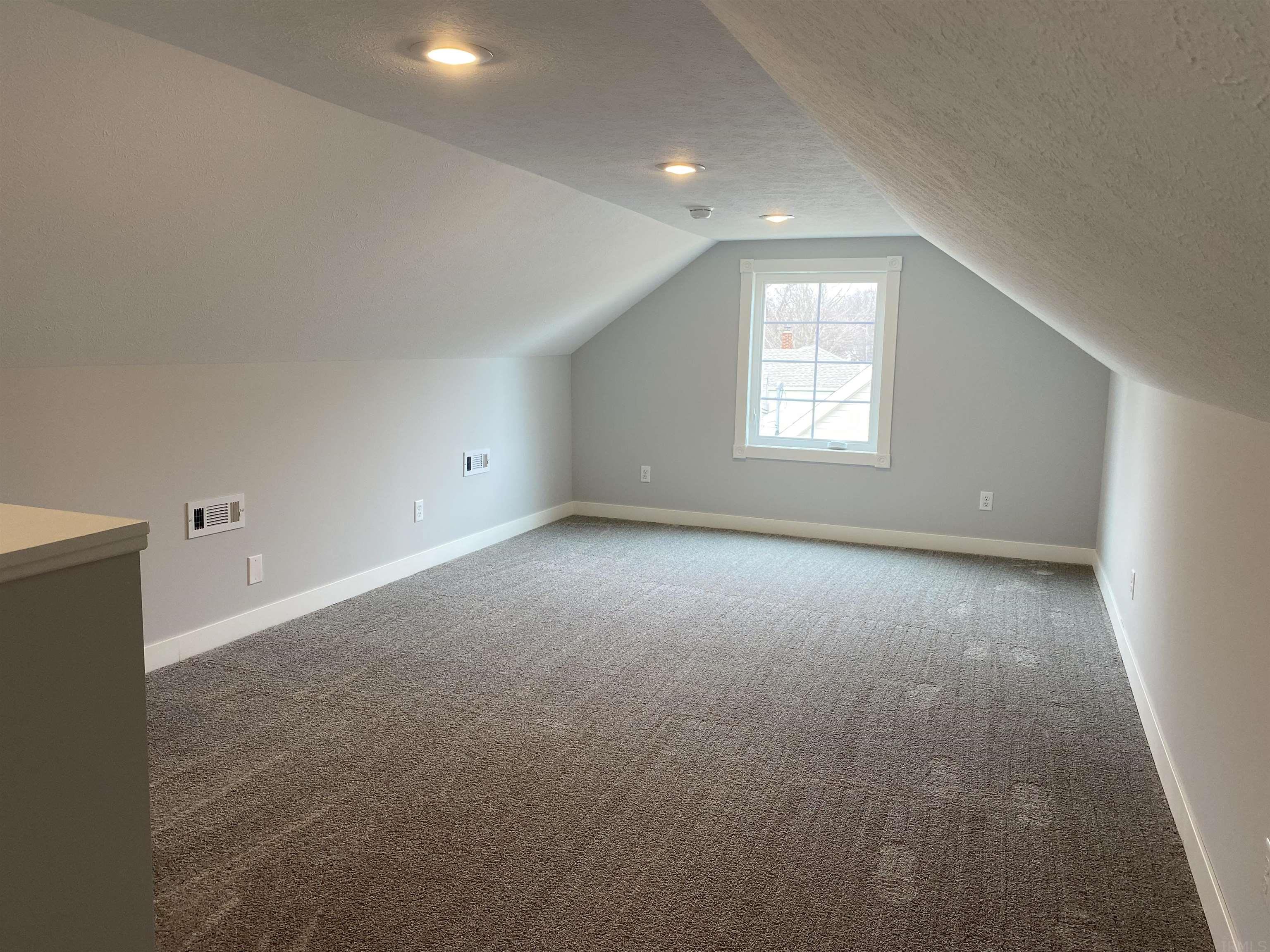 923 Jackson Boulevard Rochester, IN 46975 - Photo 21 of 36 Gallery Image 21