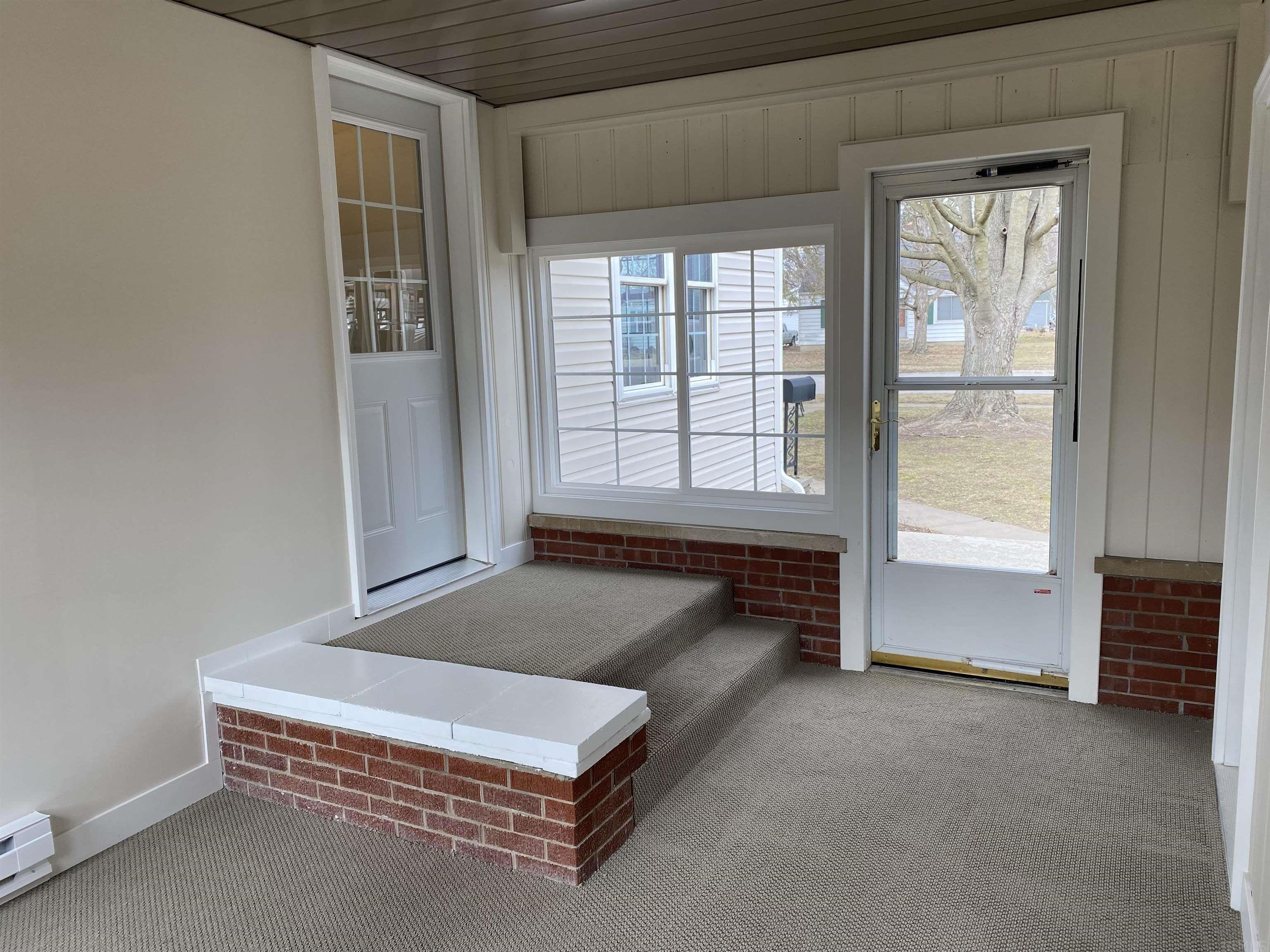 923 Jackson Boulevard Rochester, IN 46975 - Photo 27 of 36 Gallery Image 27