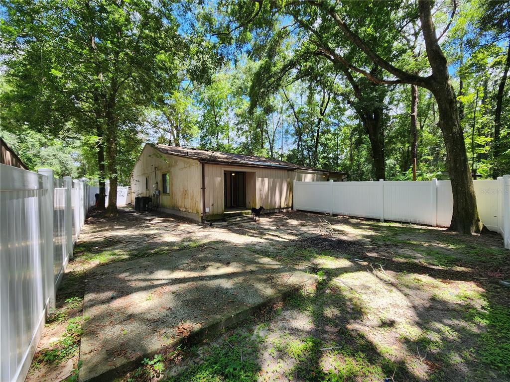 2018 Southwest 70th Terrace Gainesville, FL 32607 - Photo 3 of 39