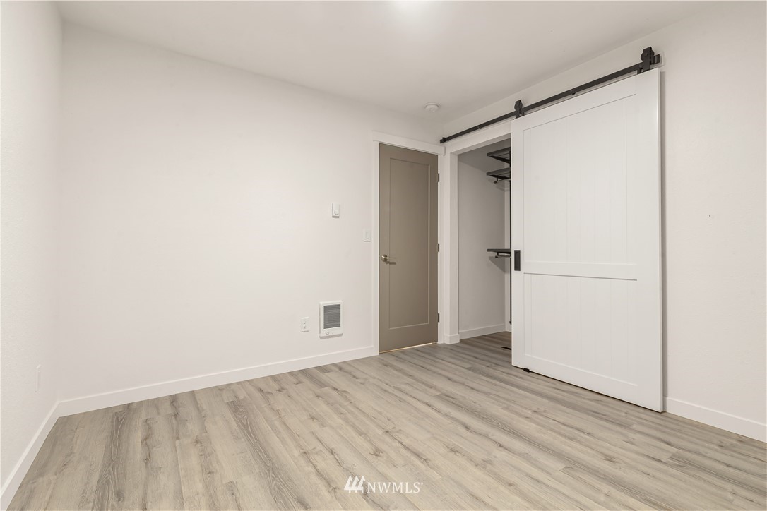 1220 North 32nd Street Renton, WA 98056 - Photo 19 of 32