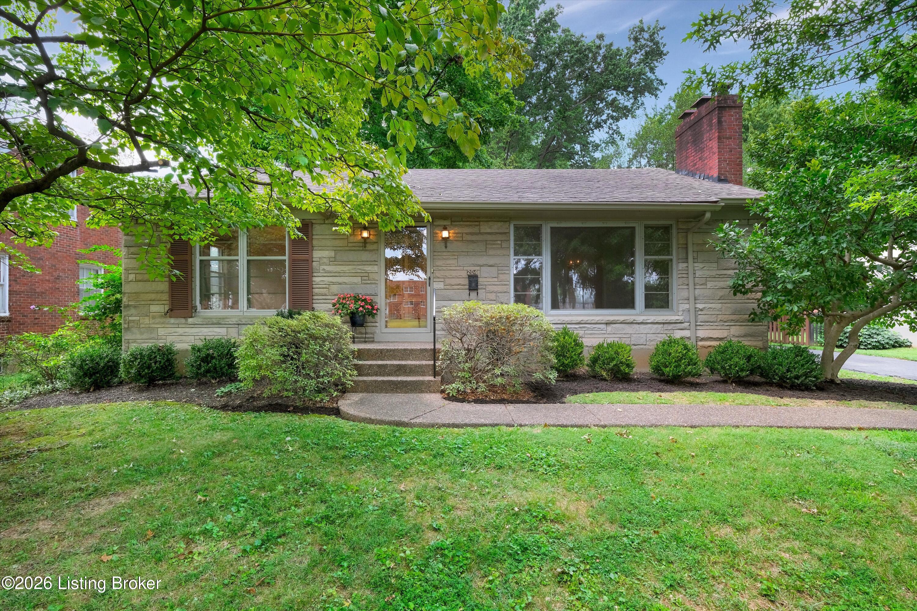 01-204 Biltmore Rd
