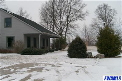 8250 North Mayne Road Roanoke, IN 46783 - Photo 5 of 10 Gallery Image 5