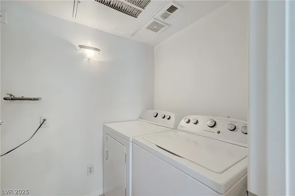 $1,400 | 700 Capri Drive, Unit 33C, Boulder City, NV 89005